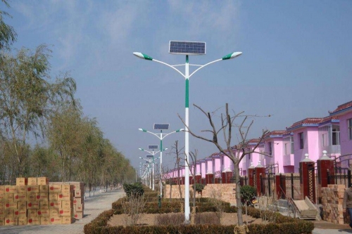 挑选性价比更高的路灯生产厂家的方···